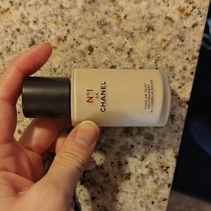 Chanel foundation
